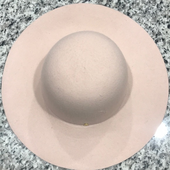 Hat - Picture 1 of 5